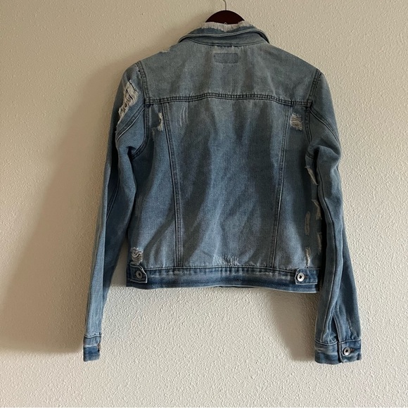 Women's Denim Distressed Jean Jacket Size Medium - Picture 9 of 10